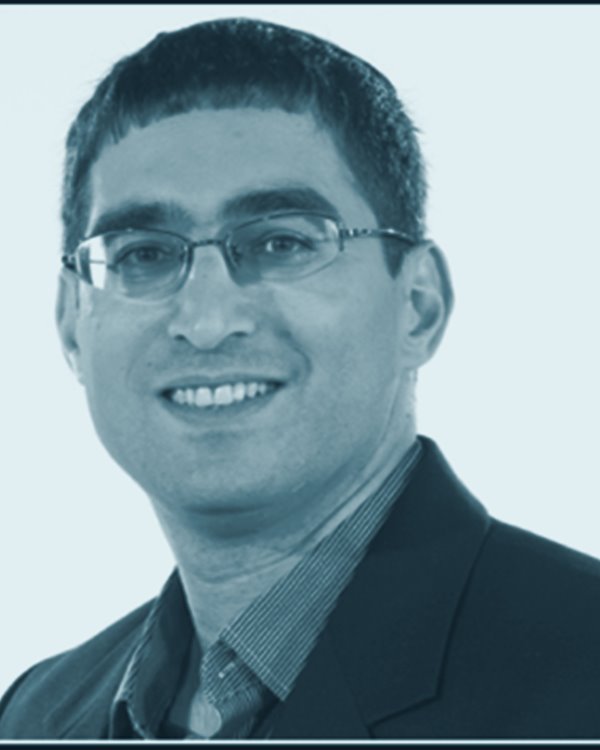 Portrait of Prof. Amir Shapiro